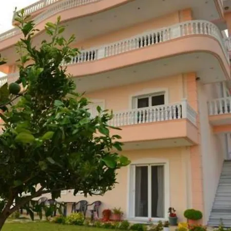 Lumra Apartment