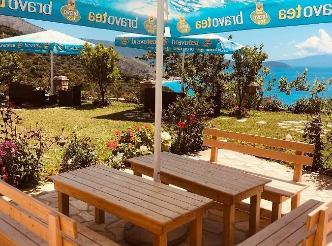 Lumra 公寓 Lukovë